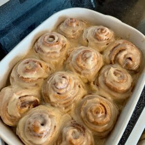 12 Brown Butter Cinnamon Rolls - SOURDOUGH